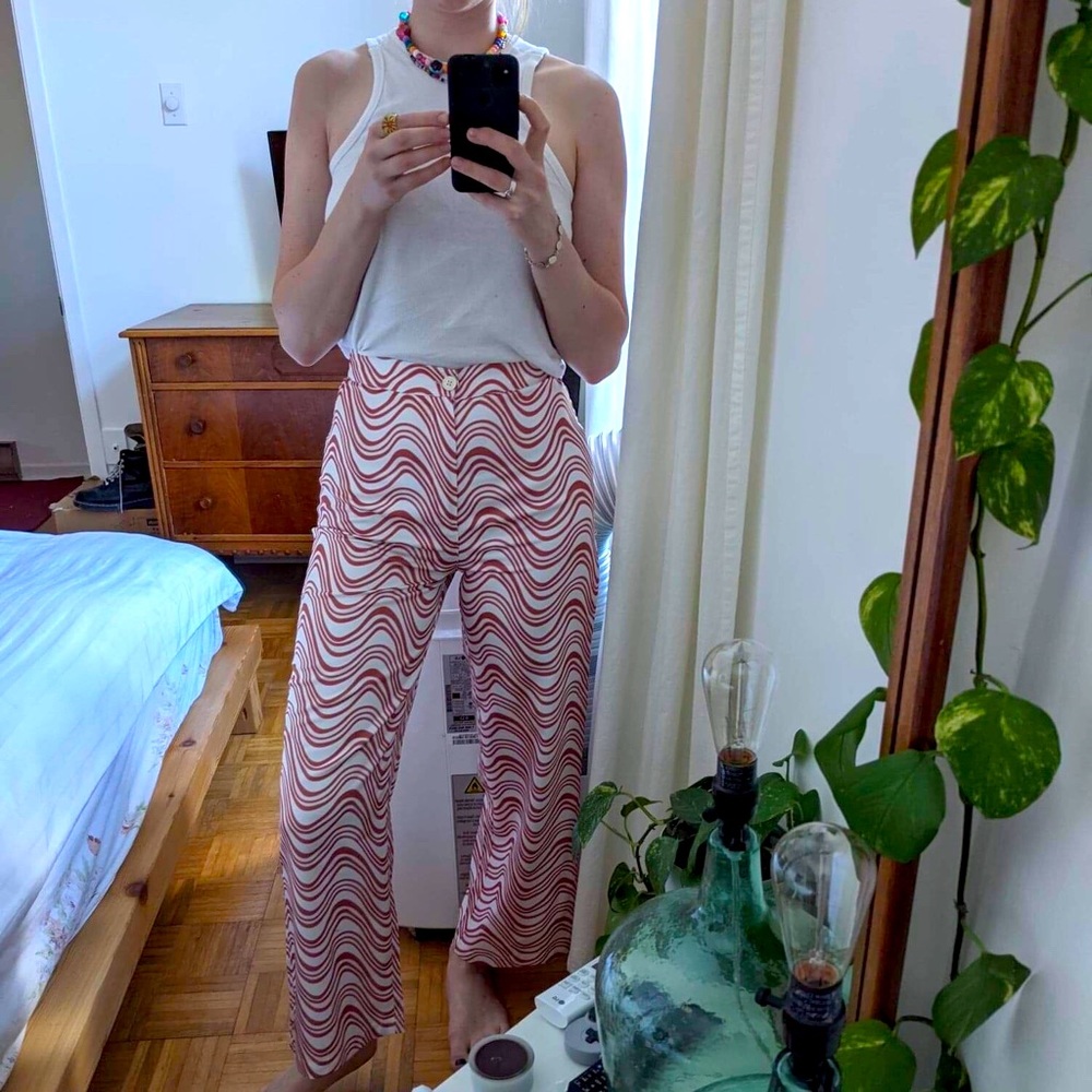 ✨SOLD ON DEPOP✨Wavy psychedelic trousers
